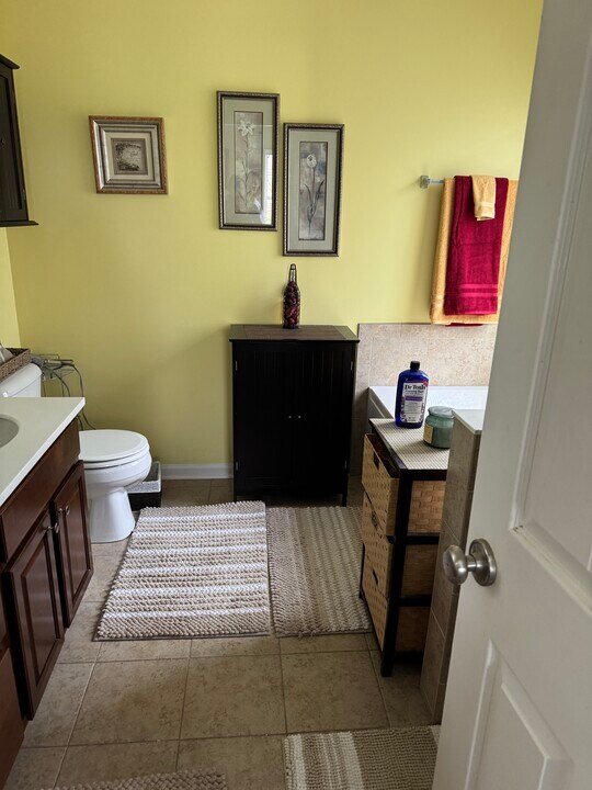 10003 Cummings St, Unit 999.00 in Huntley, IL - Building Photo