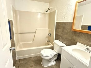 42 Jersey Ave in Greenwood Lake, NY - Building Photo - Building Photo