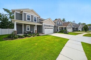 113 Blessing Cir in Suffolk, VA - Building Photo