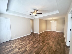 316 Lafayette Point Cir in Clarksville, TN - Foto de edificio - Building Photo