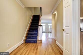 1168 N Pitt St in Alexandria, VA - Building Photo - Building Photo