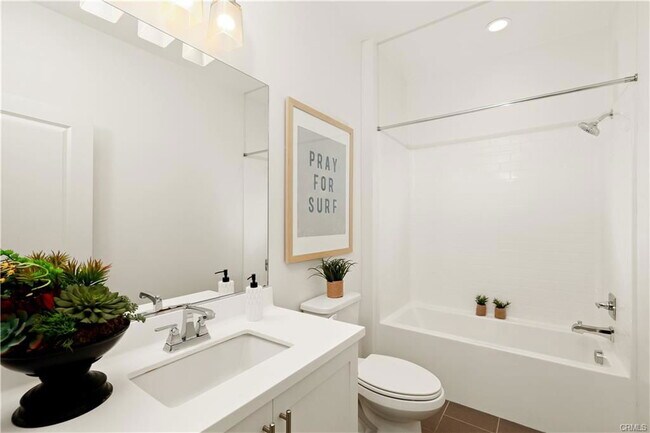 114 Terrapin in Irvine, CA - Building Photo - Building Photo