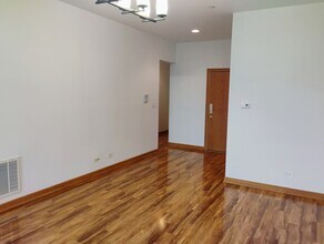 397 Alles St in Des Plaines, IL - Building Photo - Building Photo