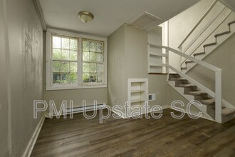 181 N Fairview Ave in Spartanburg, SC - Building Photo - Building Photo