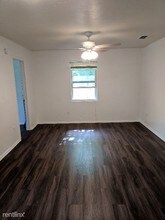 3304 Phyllis St in Jacksonville, FL - Foto de edificio - Building Photo