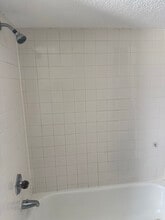 447 S Washington St, Unit 2 in Carthage, NY - Foto de edificio - Building Photo