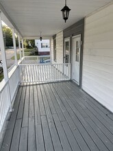 8 Jordan St, Unit 8B in Berwick, ME - Building Photo - Building Photo