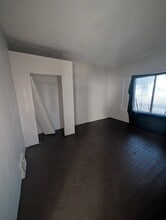 2116 W Garden St in Peoria, IL - Foto de edificio - Building Photo