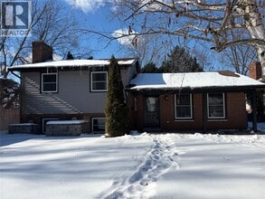 6755 Matchett Rd in Windsor, ON - Building Photo - Building Photo