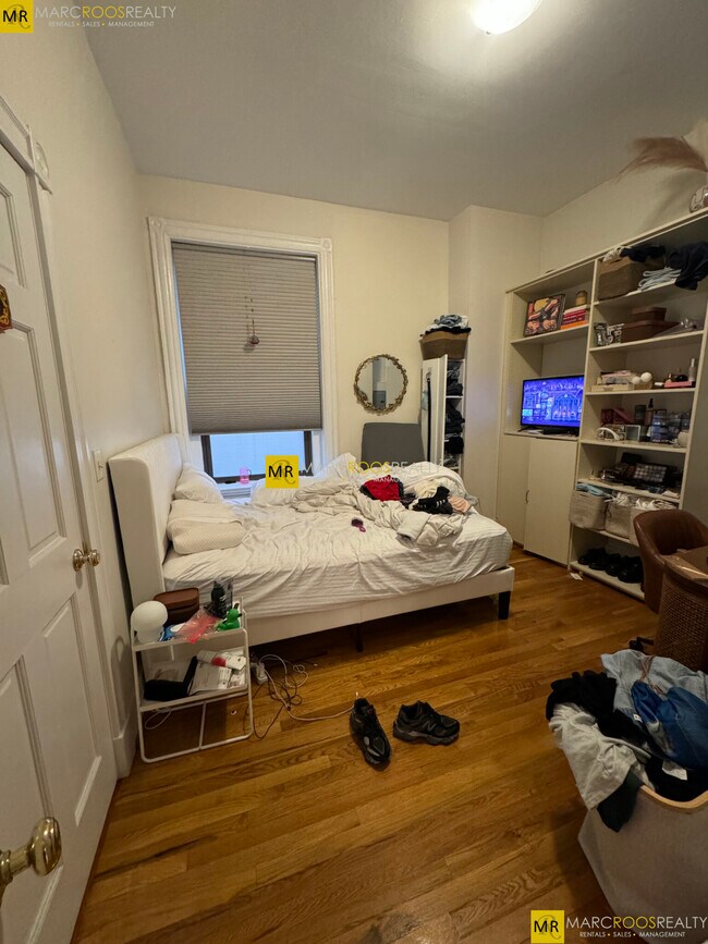 property at 314 Commonwealth Ave