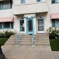 304 N Colorado Pl, Unit 304 12 in Long Beach, CA - Building Photo