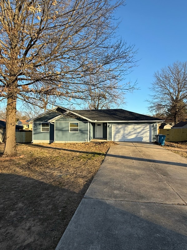 property at 4351 W Weaver Rd