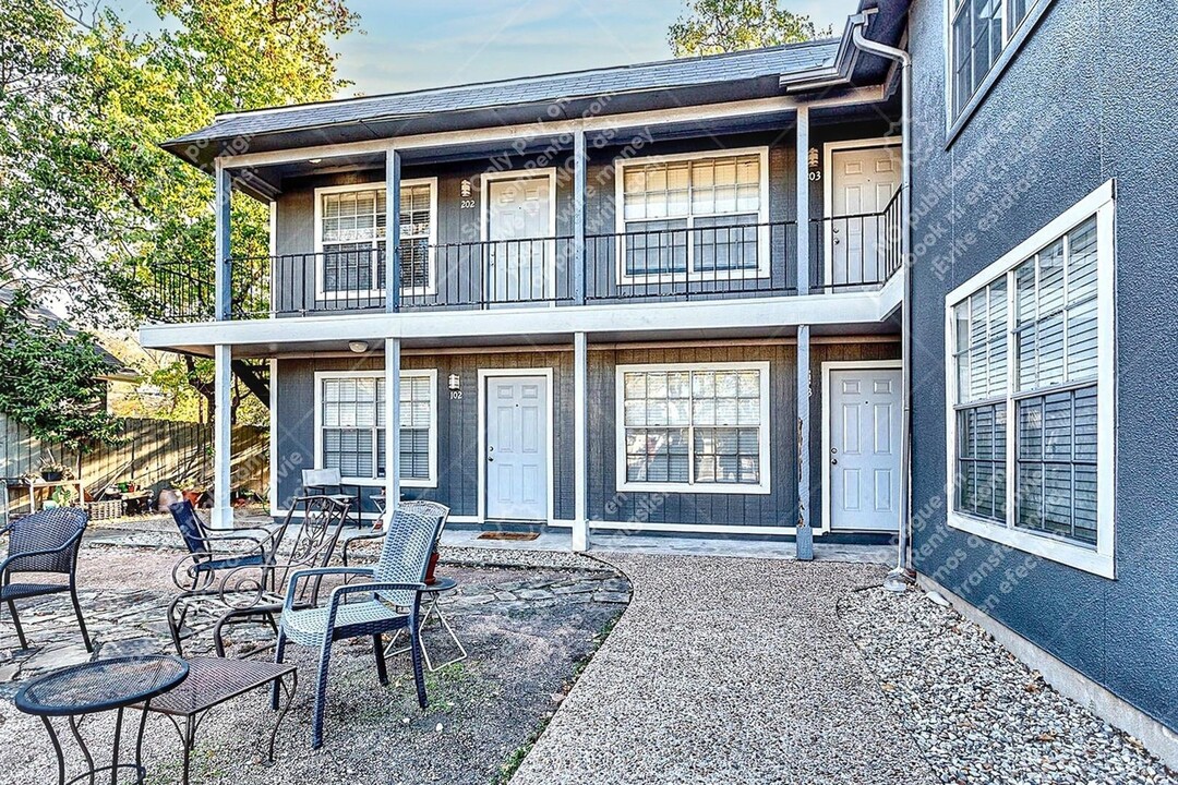4007 Avenue C in Austin, TX - Building Photo