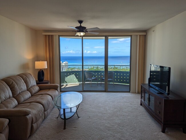 421 ?Olohana St-Unit -2804 in Honolulu, HI - Building Photo - Building Photo