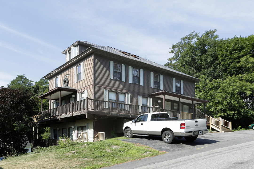 150-154 Green St in Augusta, ME - Building Photo