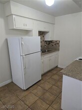 3360 S Athens St in Las Vegas, NV - Building Photo - Building Photo