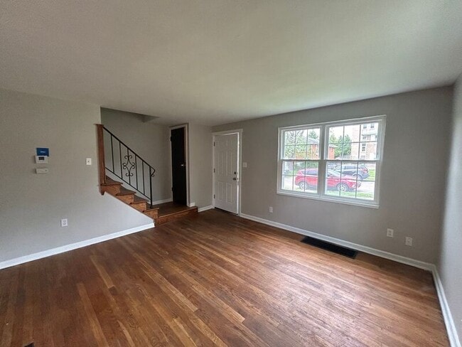 1310 Chardon Ct in Dayton, OH - Building Photo - Building Photo