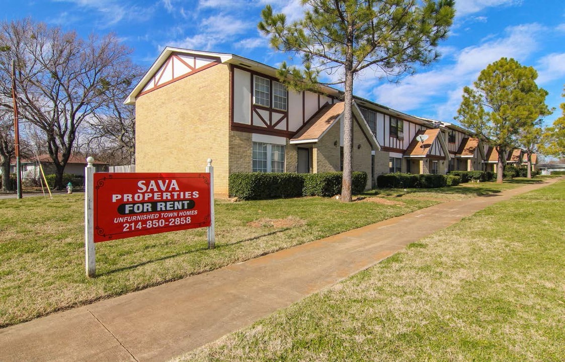 Shadow Pines in Denison, TX - Foto de edificio