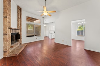 1130 Rudger Way in Sacramento, CA - Building Photo - Building Photo