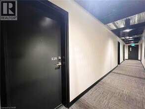 116 King St W in Kitchener, ON - Building Photo - Building Photo