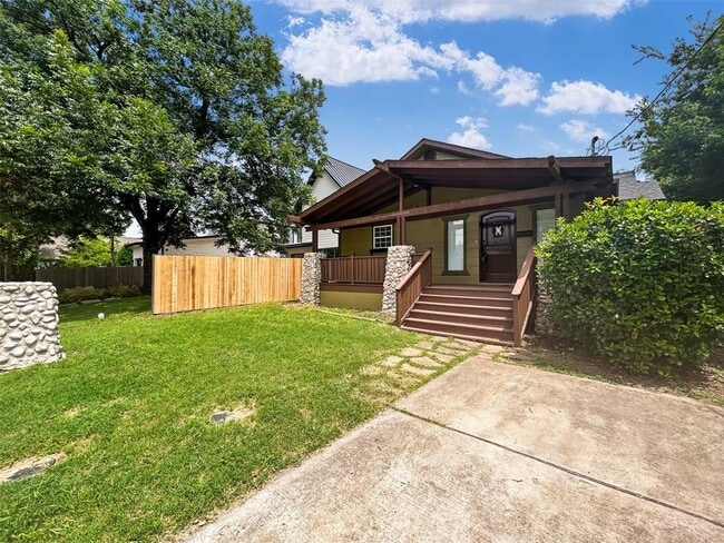 2415 Durwood St in Austin, TX - Building Photo - Building Photo