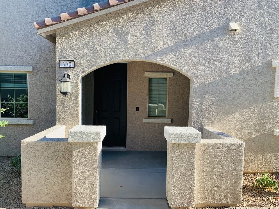 770 Clouded Valley Ave in North Las Vegas, NV - Building Photo