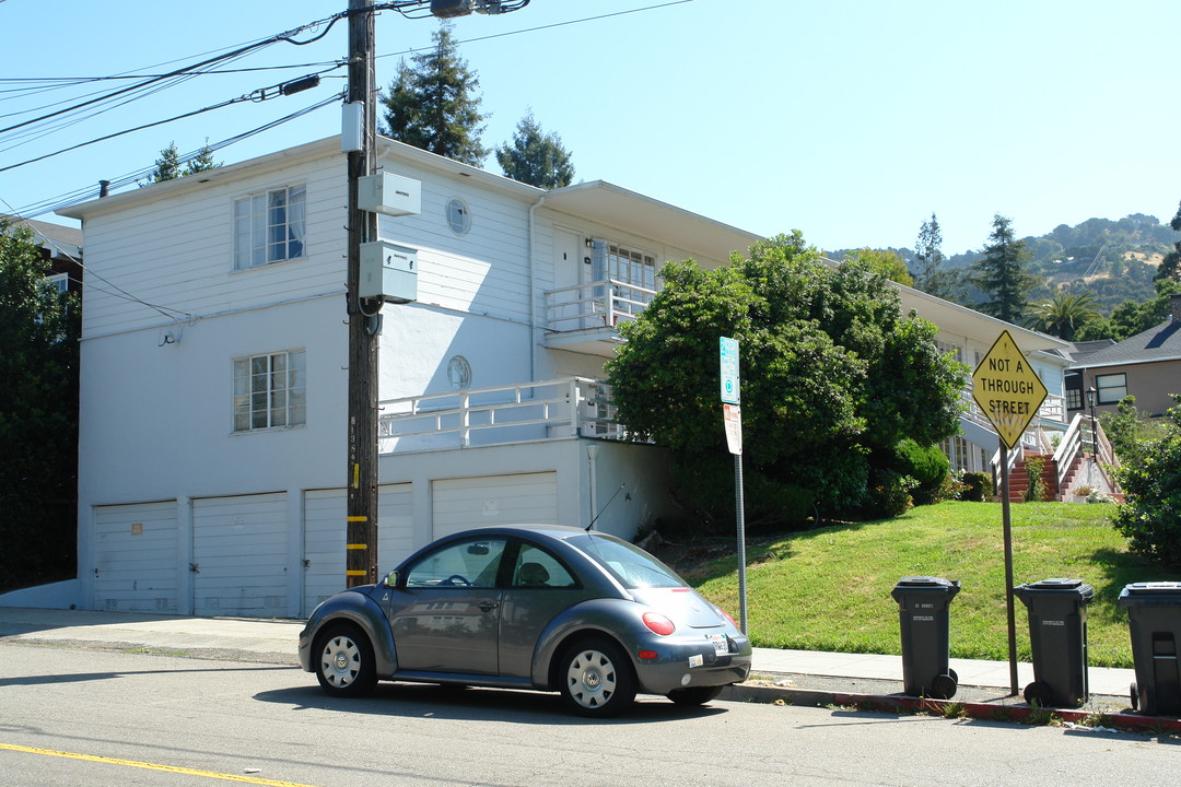 2727 Parker St in Berkeley, CA - Building Photo