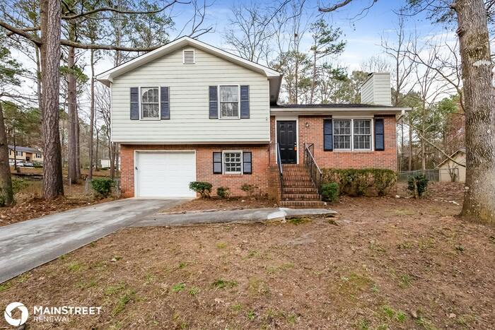 617 Windsor Dr SE in Conyers, GA - Building Photo