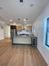 41 Thorne St in Jersey City, NJ - Building Photo - Building Photo