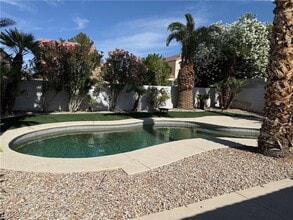 9530 S Soloshine St in Las Vegas, NV - Building Photo - Building Photo