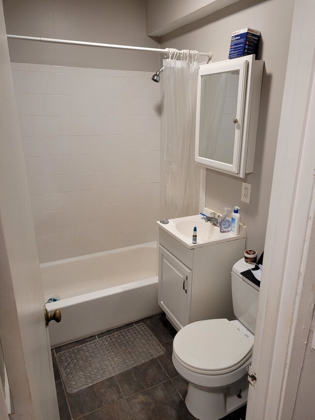 240 W Newton St, Unit 3 in Boston, MA - Building Photo - Building Photo