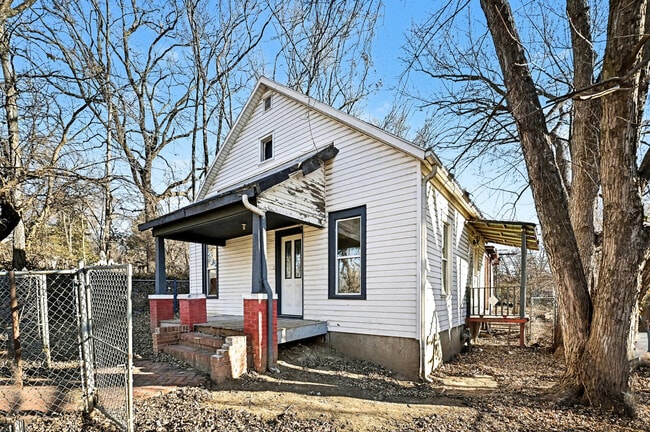2545 S 13th St in St. Joseph, MO - Building Photo - Building Photo
