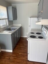 2411 S Fraser St, Unit 2-Bedroom in Georgetown, SC - Foto de edificio - Building Photo