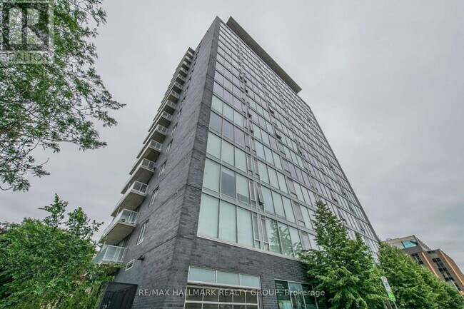 property at 300 Lisgar St