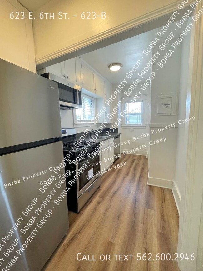 property at 623 E 6th St