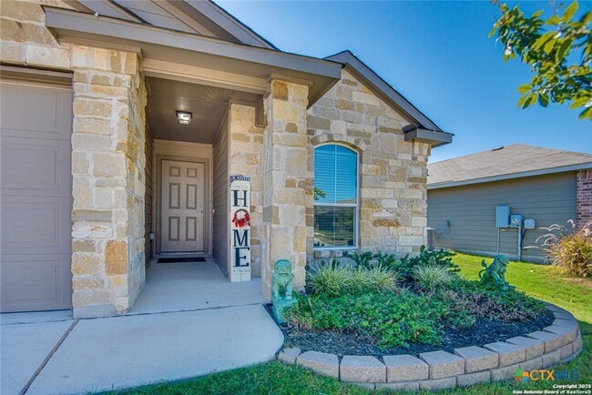 2292 Olive Hill Dr in New Braunfels, TX - Building Photo - Building Photo