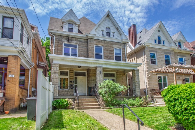 422 S Trenton Ave, Unit 2