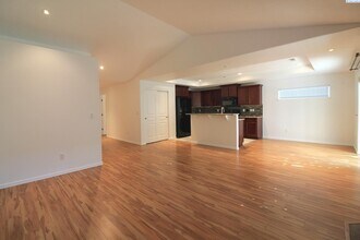 517 Jordan Ln in Richland, WA - Building Photo - Building Photo
