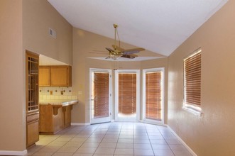 6408 Castleton St in Bakersfield, CA - Building Photo - Building Photo