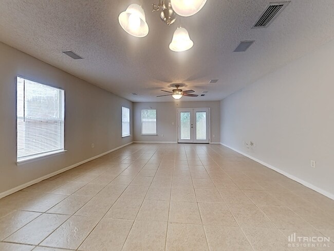 7944 Cherry Blossom Dr S in Jacksonville, FL - Building Photo - Building Photo