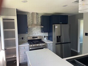 2709 Terry St in Houston, TX - Building Photo - Building Photo