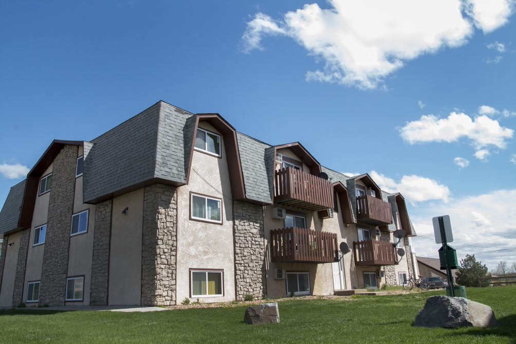 1251 Hammond Ln in Alliance, NE - Building Photo