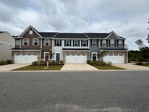 300 Golan Cir in Myrtle Beach, SC - Building Photo - Building Photo