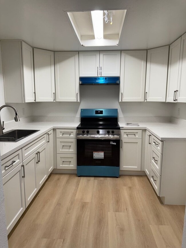 property at 903 Delane Dr