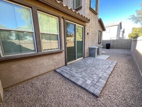 255 N 56th Pl in Mesa, AZ - Building Photo - Building Photo