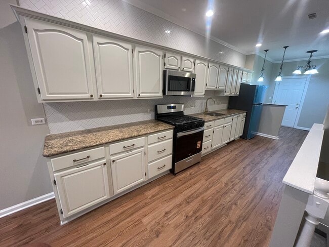 property at 1127 S Carey St