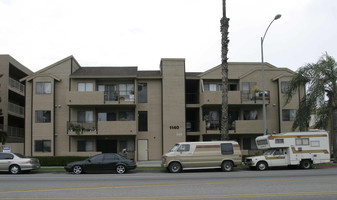 1132-1136 Pacific Ave Apartamentos