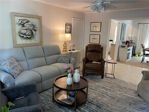 800 Mallery St in St. Simons Island, GA - Building Photo - Building Photo