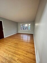 10529 S Artesian Ave in Chicago, IL - Building Photo - Building Photo