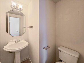1134 Vincent Pl in Pflugerville, TX - Building Photo - Building Photo